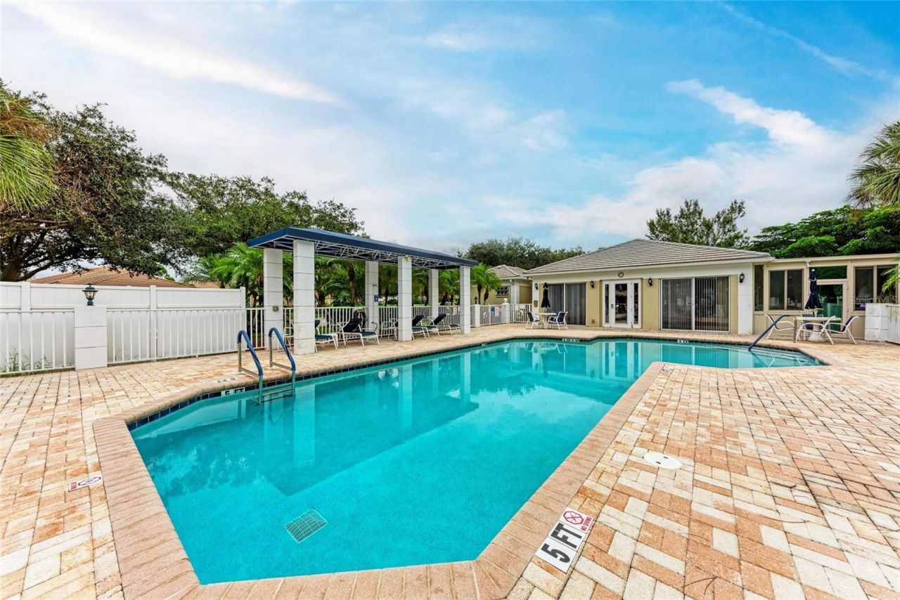 119 Woodbridge Drive, Unit 103, Venice, FL 34293 Photo
