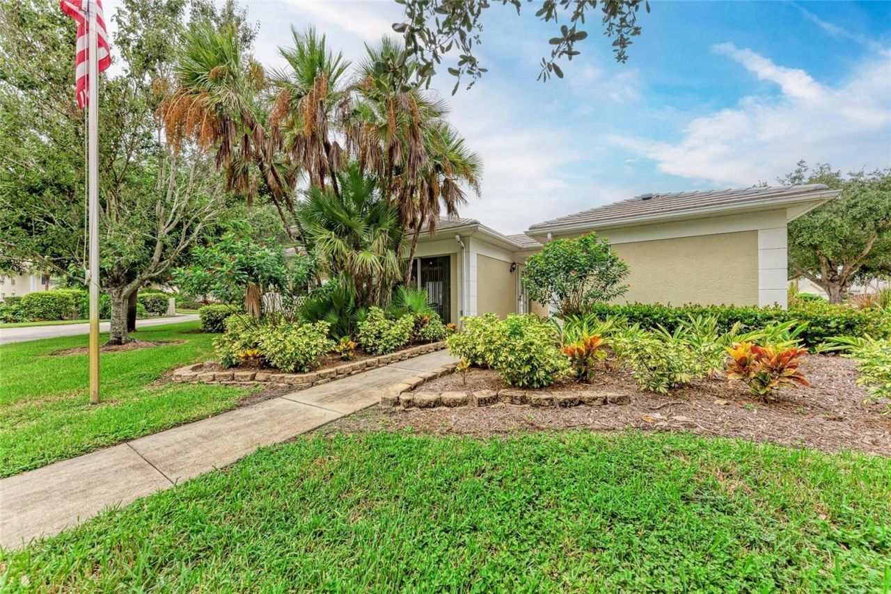 119 Woodbridge Drive, Unit 103, Venice, FL 34293 Photo