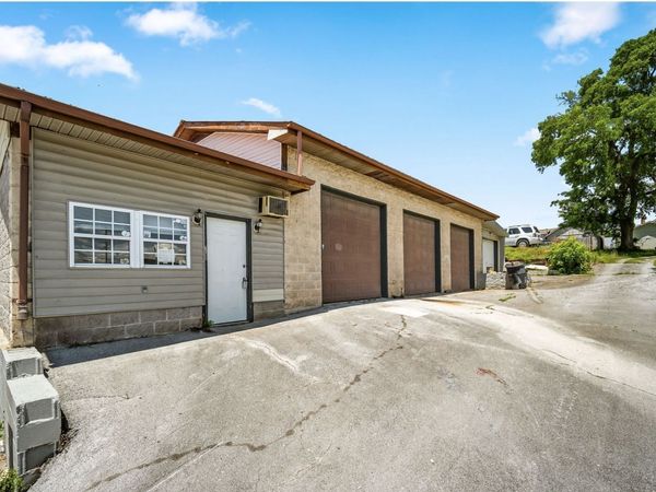 119 Walling St , McMinnville, TN 37110