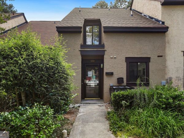 203 Tiburon Drive, Lithonia, GA 30038