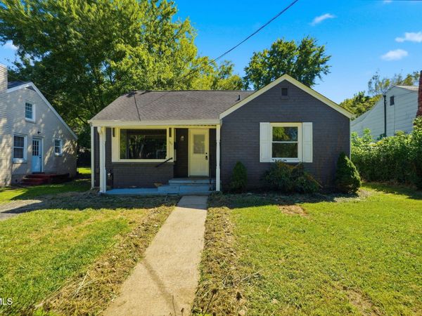 1717 Washington Avenue, Kingsport, TN 37664