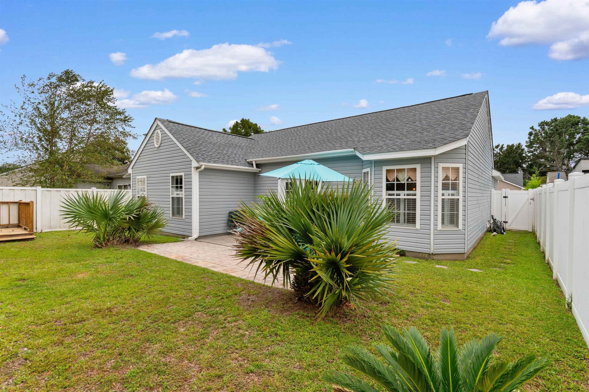 636 Pepperbush Dr. Photo 31