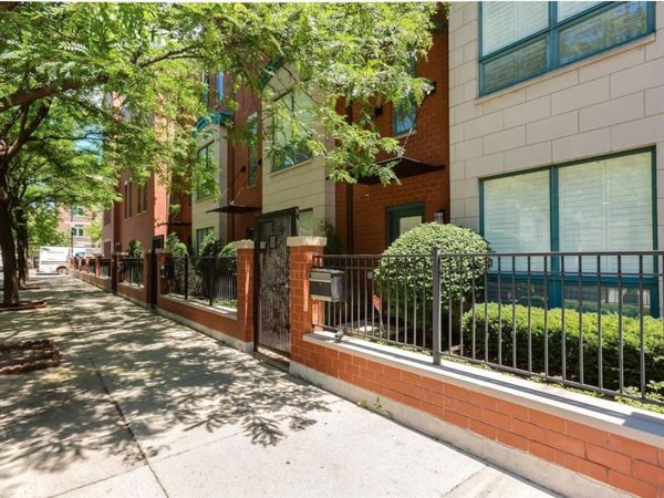 111 S Aberdeen Street, Chicago, IL 60607