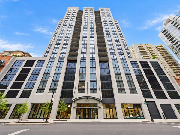 435 W Erie Street, Unit 801, Chicago, IL 60654