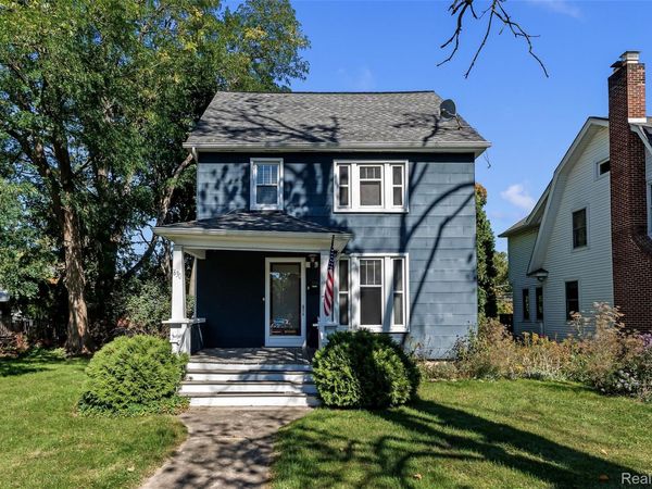 630 W University Drive , Rochester, Mi 48307