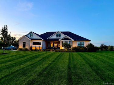 1179 Oak Trail Court, Ash Township, Mi 48117