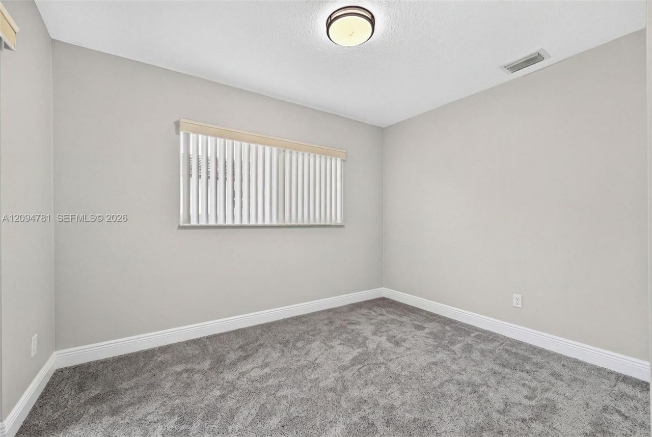 10403 NW 80th Ct, Tamarac, FL 33321 Photo