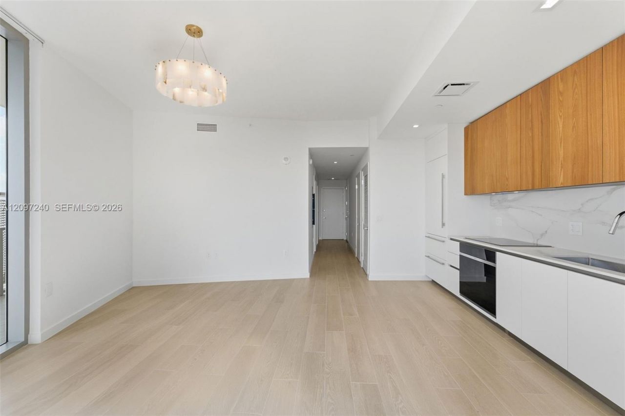 1400 Biscayne Boulevard , Unit 3007, Miami, FL 33132 Photo