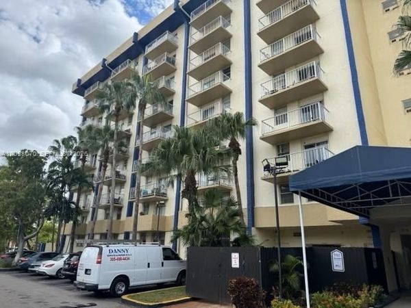 801 NW 47th Ave, Unit 902W, Miami, FL 33126