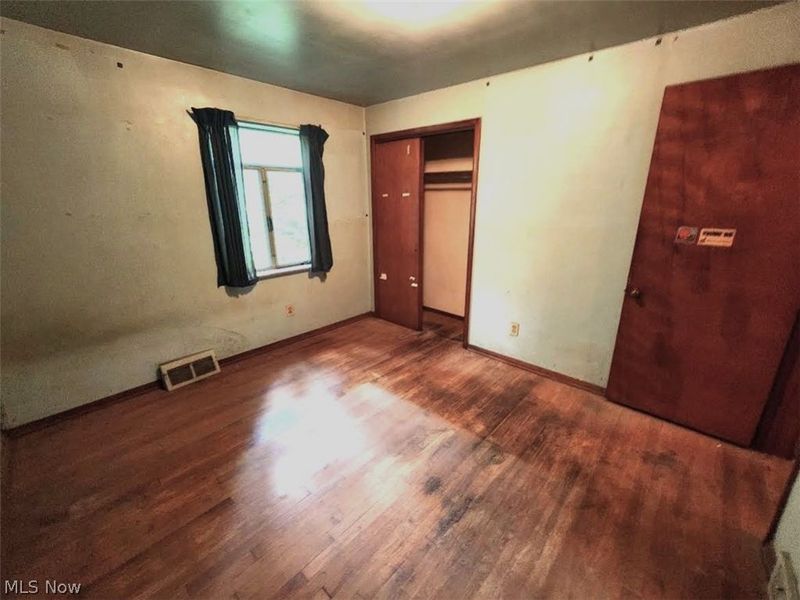 34357 White Road, Willoughby Hills, OH 44092 Photo 12