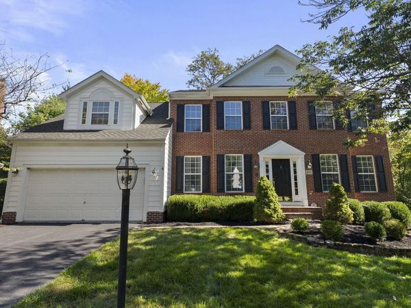 452 Sunridge Drive, Powell, OH 43065