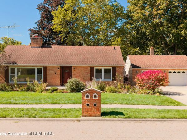 401 Richard Avenue, Lansing, MI 48917