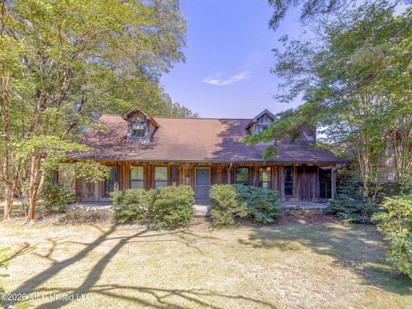 103 Wickstead Drive, Clinton, MS 39056