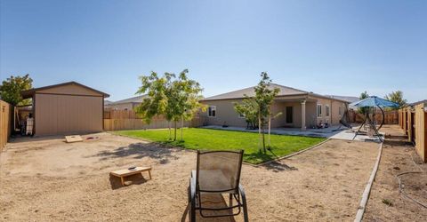 966 Kathryn Court, Fernley, NV 89408 Photo