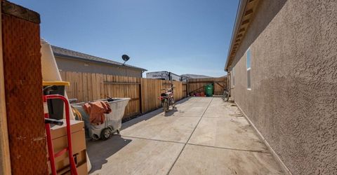 966 Kathryn Court, Fernley, NV 89408 Photo
