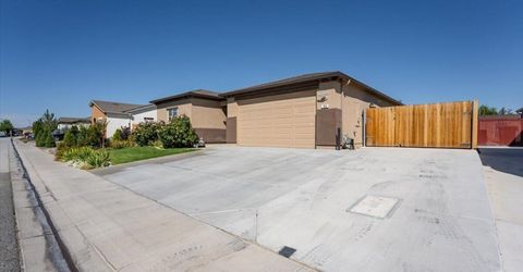 966 Kathryn Court, Fernley, NV 89408 Photo