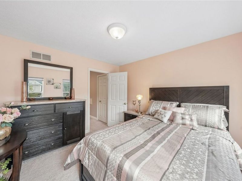 7680 Woodpath Drive, Hudson, OH 44236 Photo 22