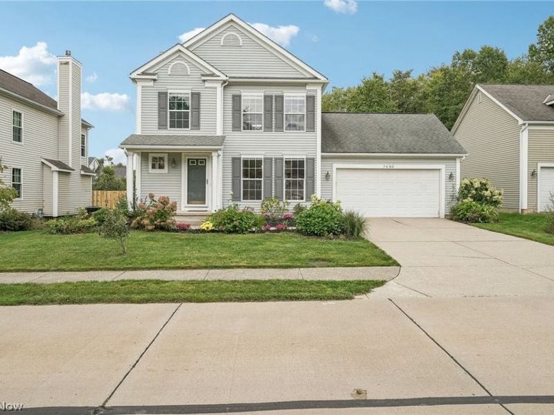 7680 Woodpath Drive, Hudson, OH 44236 Photo 3