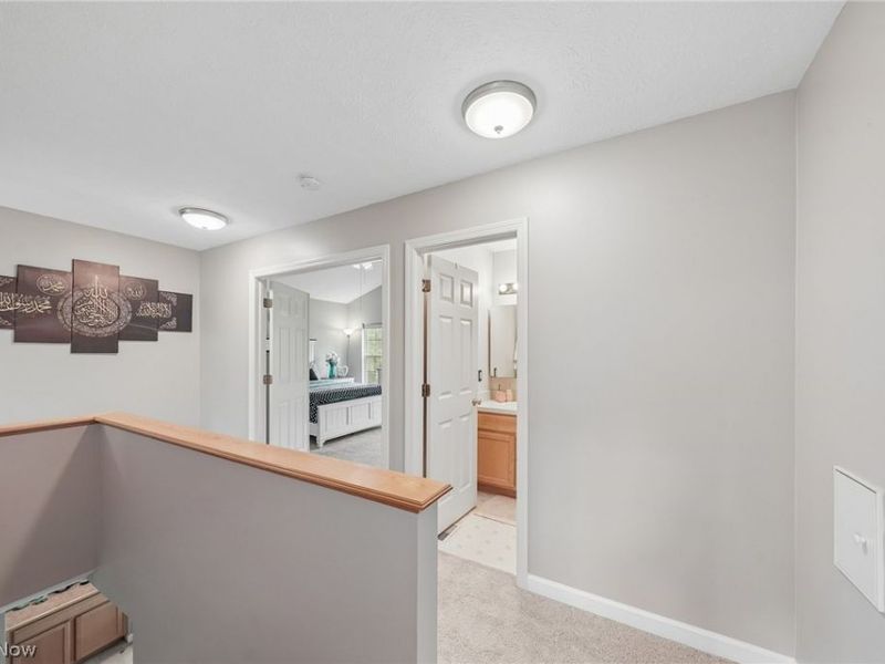 7680 Woodpath Drive, Hudson, OH 44236 Photo 31