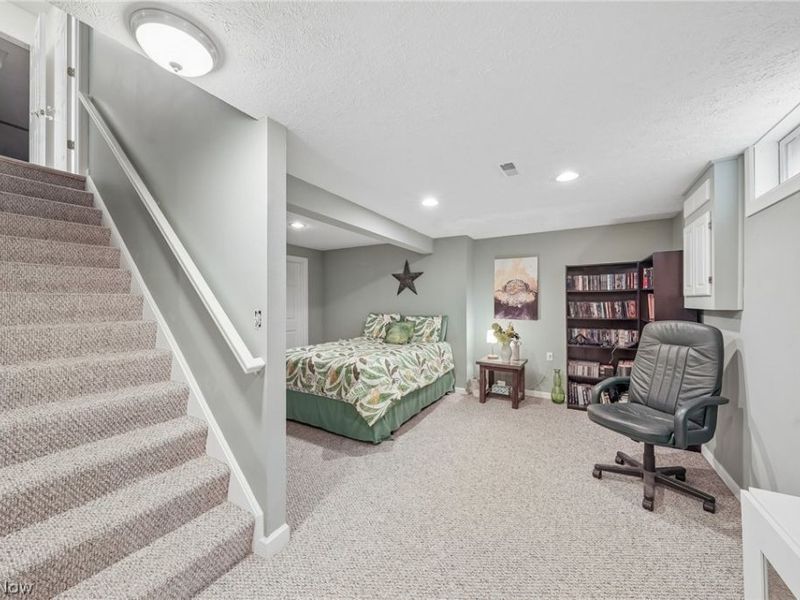 7680 Woodpath Drive, Hudson, OH 44236 Photo 33