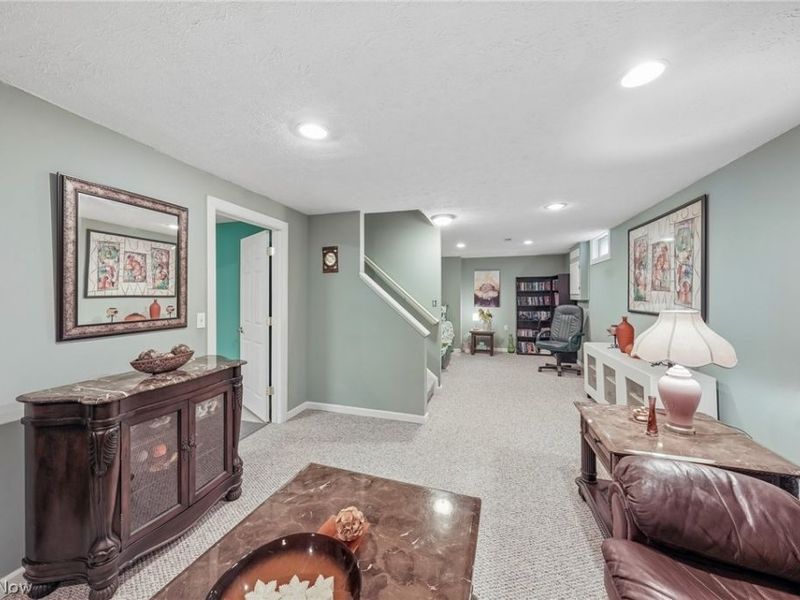 7680 Woodpath Drive, Hudson, OH 44236 Photo 34
