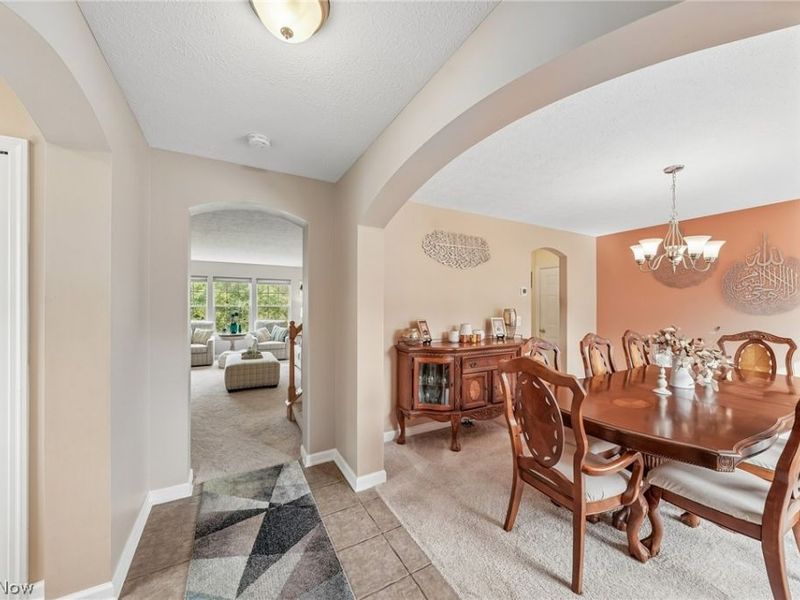 7680 Woodpath Drive, Hudson, OH 44236 Photo 9