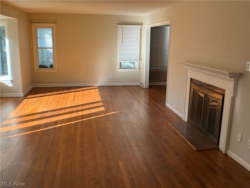 2327 Loyola Road, University Heights, OH 44118 Photo 3