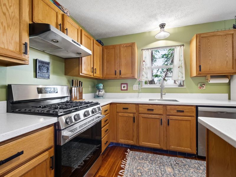 6126 Carmell Drive, Columbus, OH 43228 Photo 11
