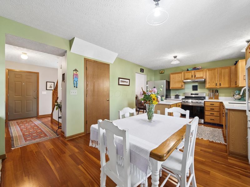 6126 Carmell Drive, Columbus, OH 43228 Photo 13