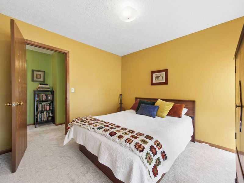 6126 Carmell Drive, Columbus, OH 43228 Photo 22