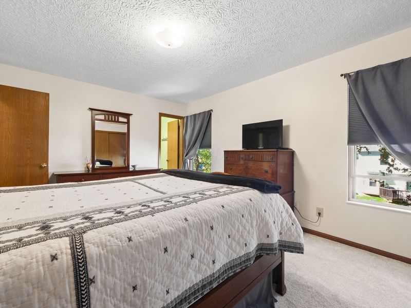 6126 Carmell Drive, Columbus, OH 43228 Photo 31