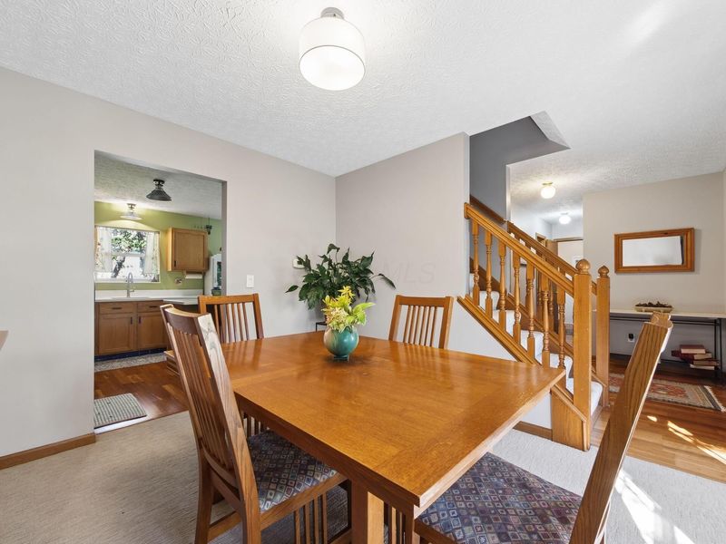 6126 Carmell Drive, Columbus, OH 43228 Photo 5