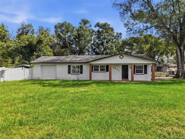 9401 N ROME CIRCLE , TAMPA, FL 33612