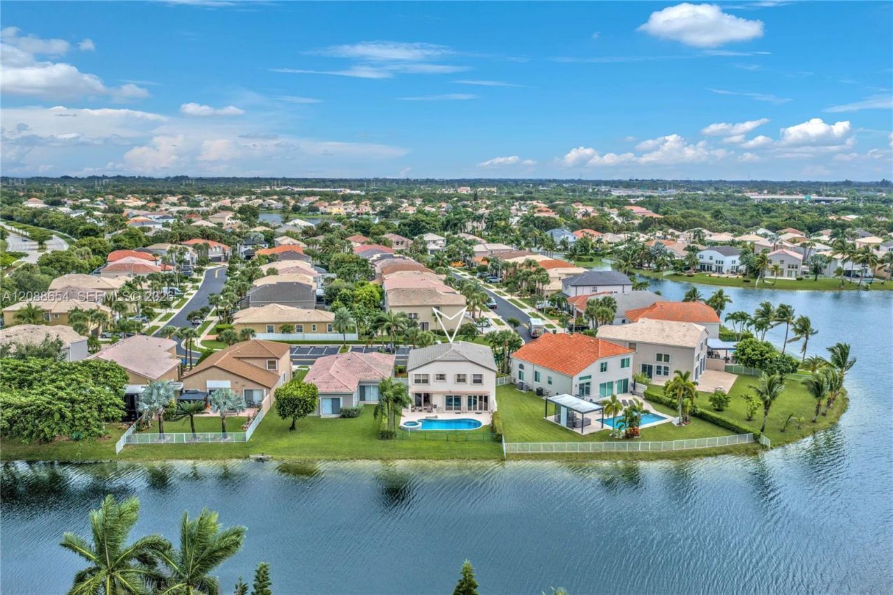 15922 NW 14th Pl, Pembroke Pines, FL 33028 Photo