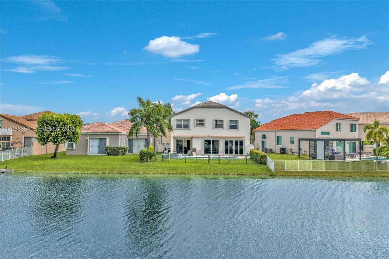 15922 NW 14th Pl, Pembroke Pines, FL 33028 Photo