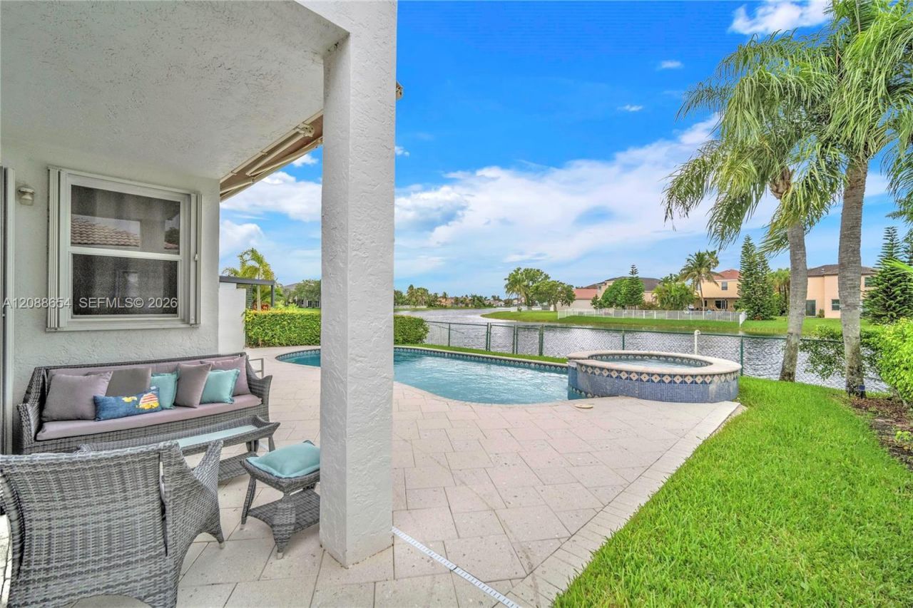 15922 NW 14th Pl, Pembroke Pines, FL 33028 Photo