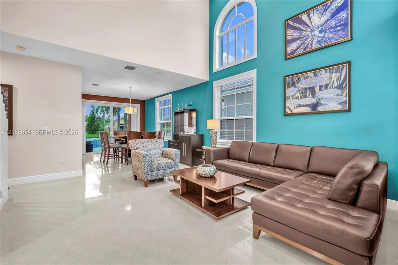 15922 NW 14th Pl, Pembroke Pines, FL 33028 Photo