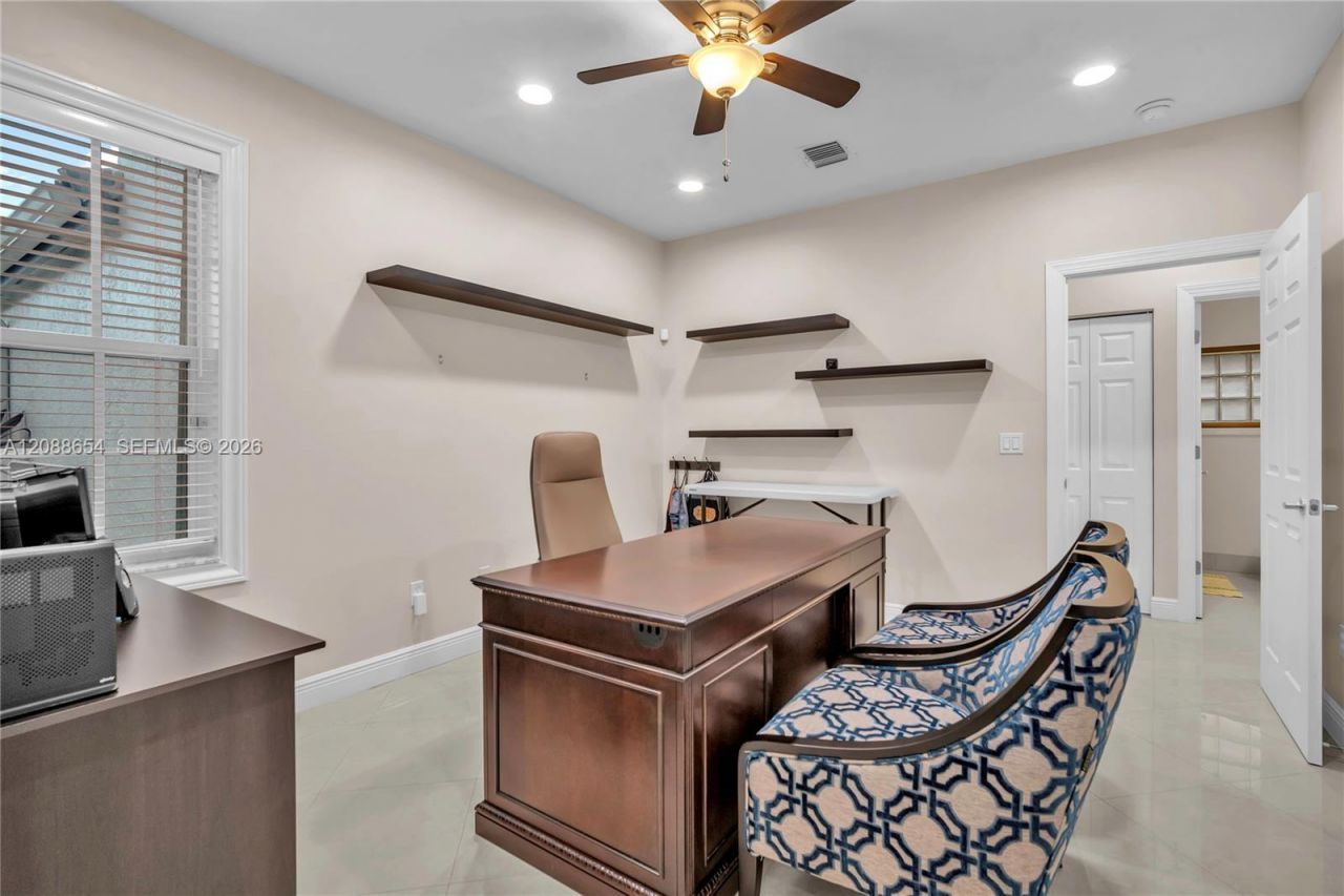 15922 NW 14th Pl, Pembroke Pines, FL 33028 Photo