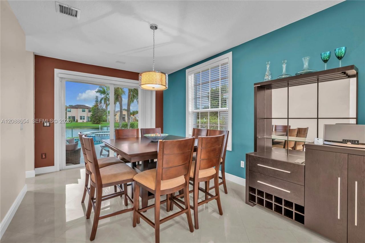 15922 NW 14th Pl, Pembroke Pines, FL 33028 Photo