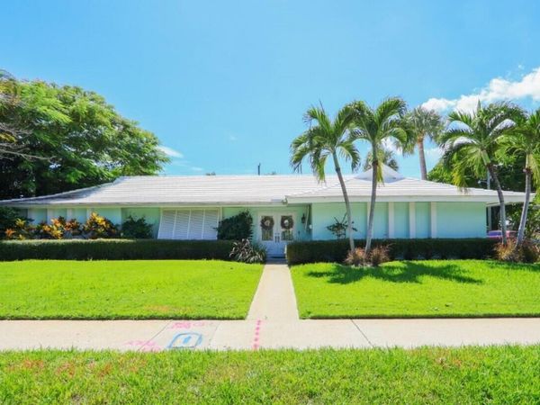 222 33RD Street, West Palm Beach, FL 33407
