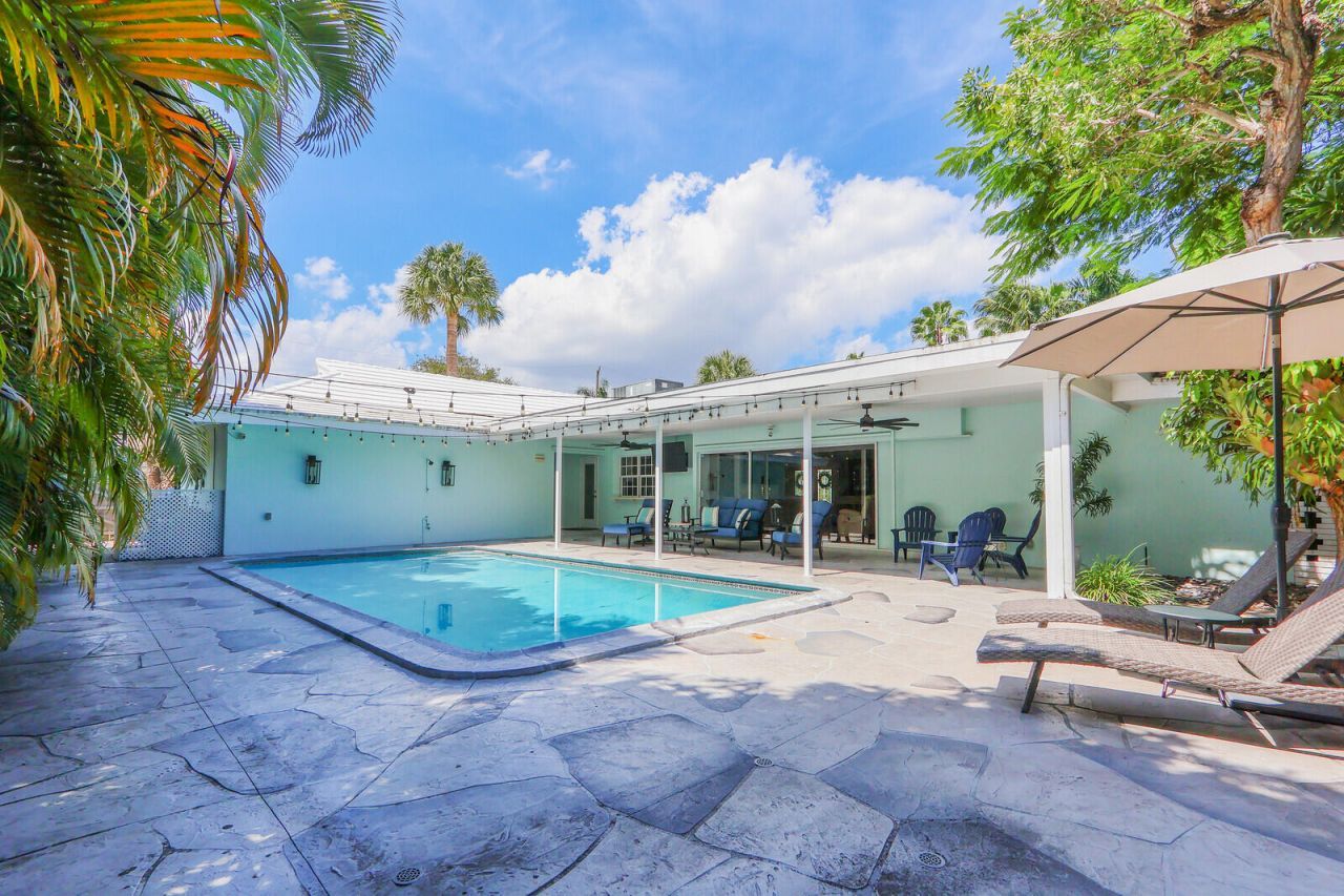 222 33rd Street, West Palm Beach, FL 33407 Photo