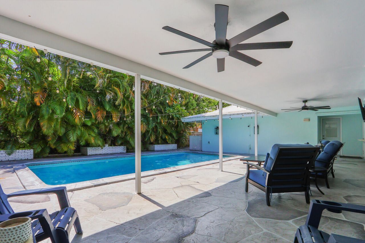 222 33rd Street, West Palm Beach, FL 33407 Photo