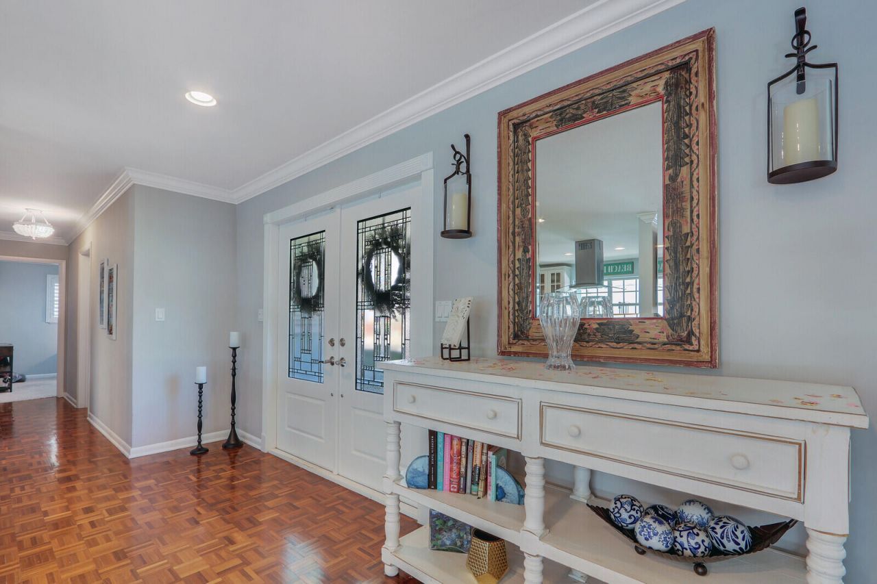 222 33rd Street, West Palm Beach, FL 33407 Photo