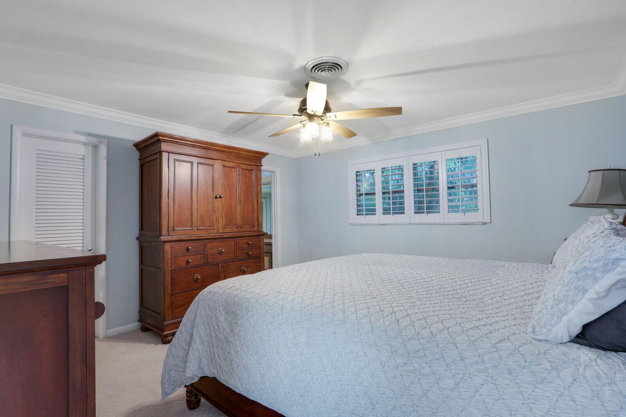 222 33rd Street, West Palm Beach, FL 33407 Photo