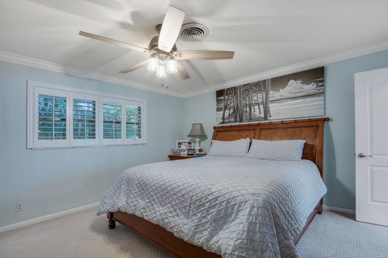222 33rd Street, West Palm Beach, FL 33407 Photo