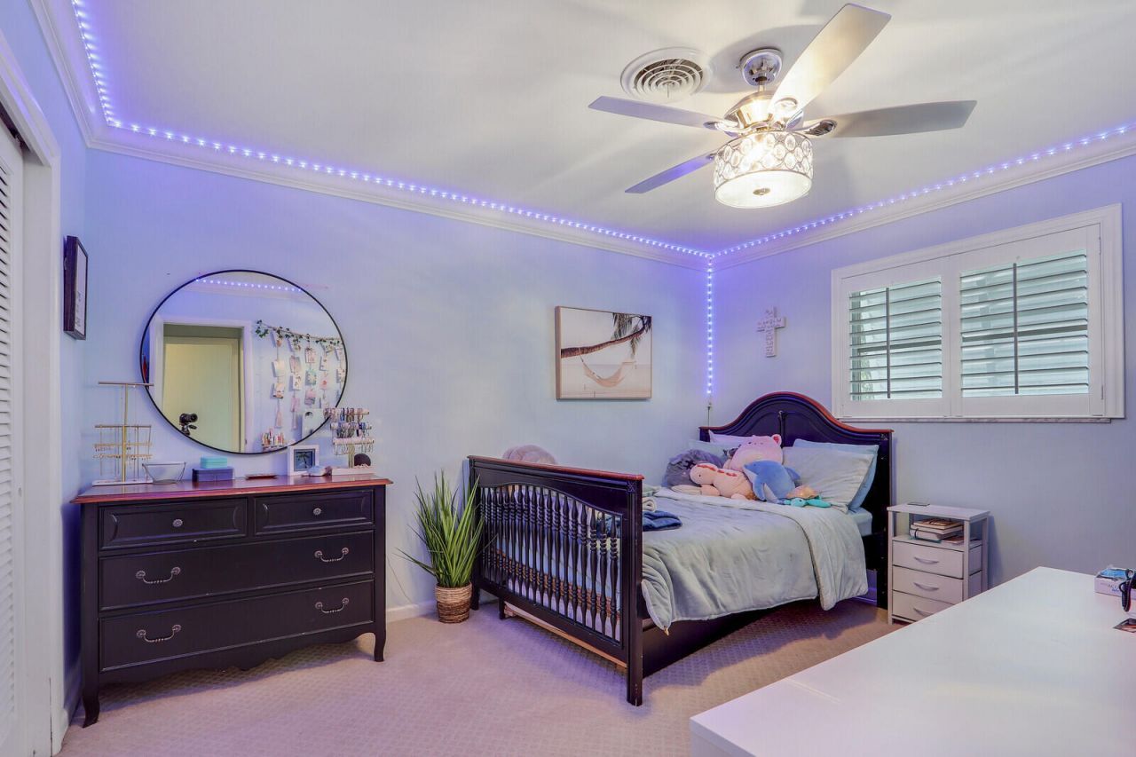 222 33rd Street, West Palm Beach, FL 33407 Photo