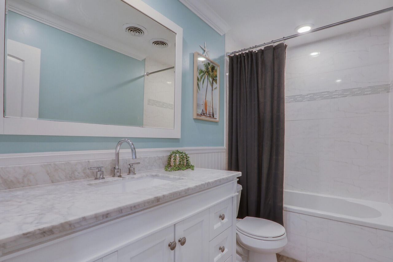 222 33rd Street, West Palm Beach, FL 33407 Photo