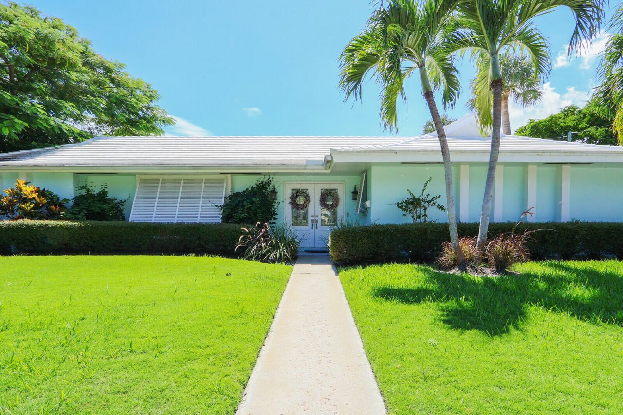 222 33rd Street, West Palm Beach, FL 33407 Photo