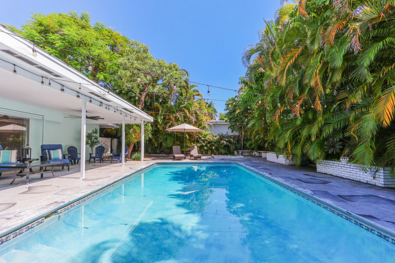 222 33rd Street, West Palm Beach, FL 33407 Photo