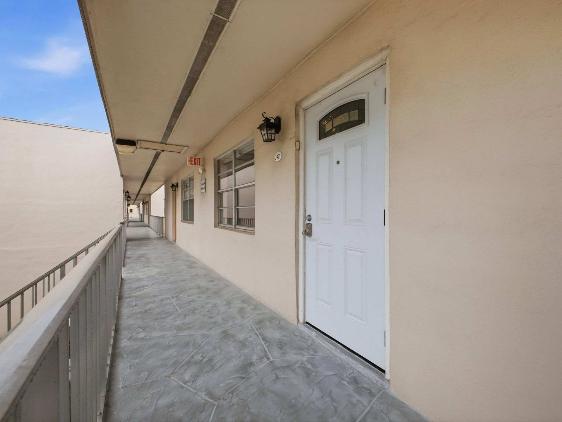 471 Capri J, Delray Beach, FL 33484 Photo